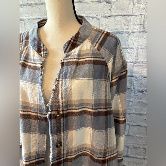 ARULA Plaid Shacket in Blue and Brown - Picture 2 of 6